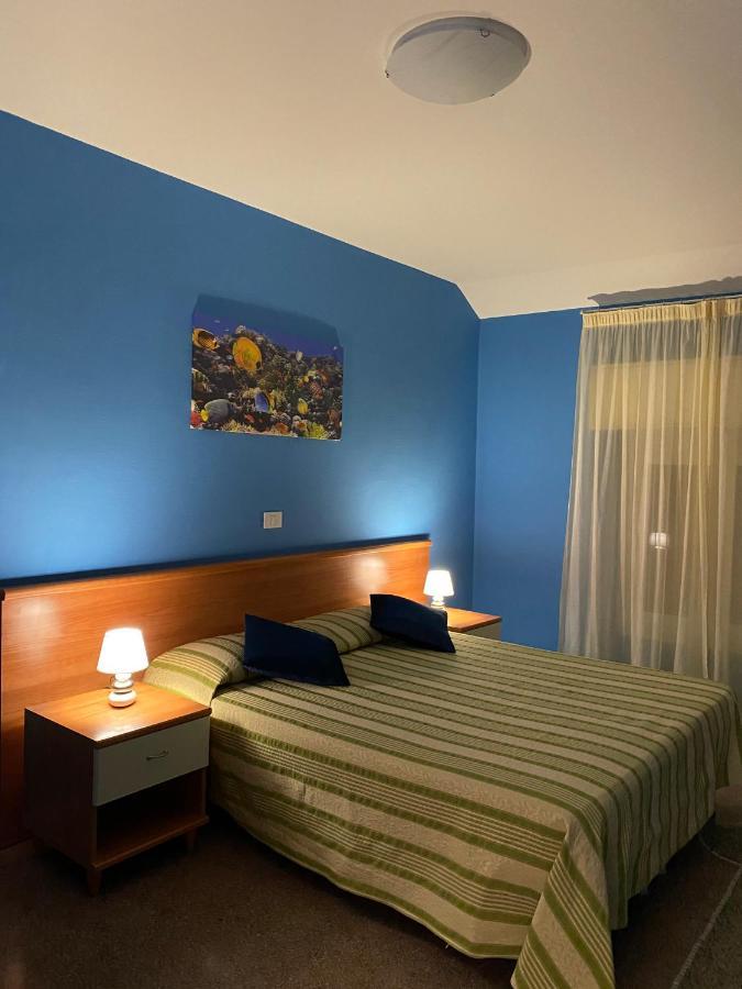 Hotel Ines Варацце Экстерьер фото